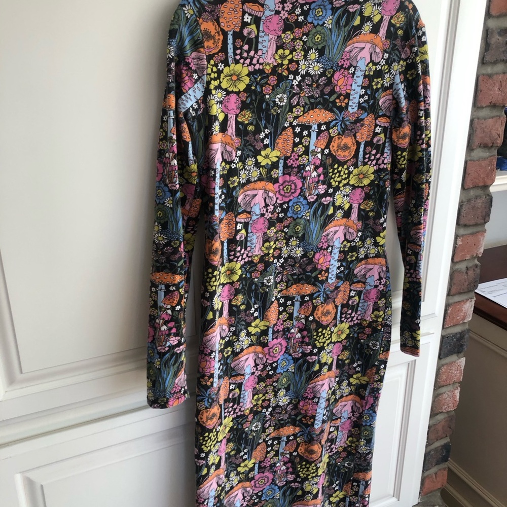 Nooworks Colorful Floral Midi Dress